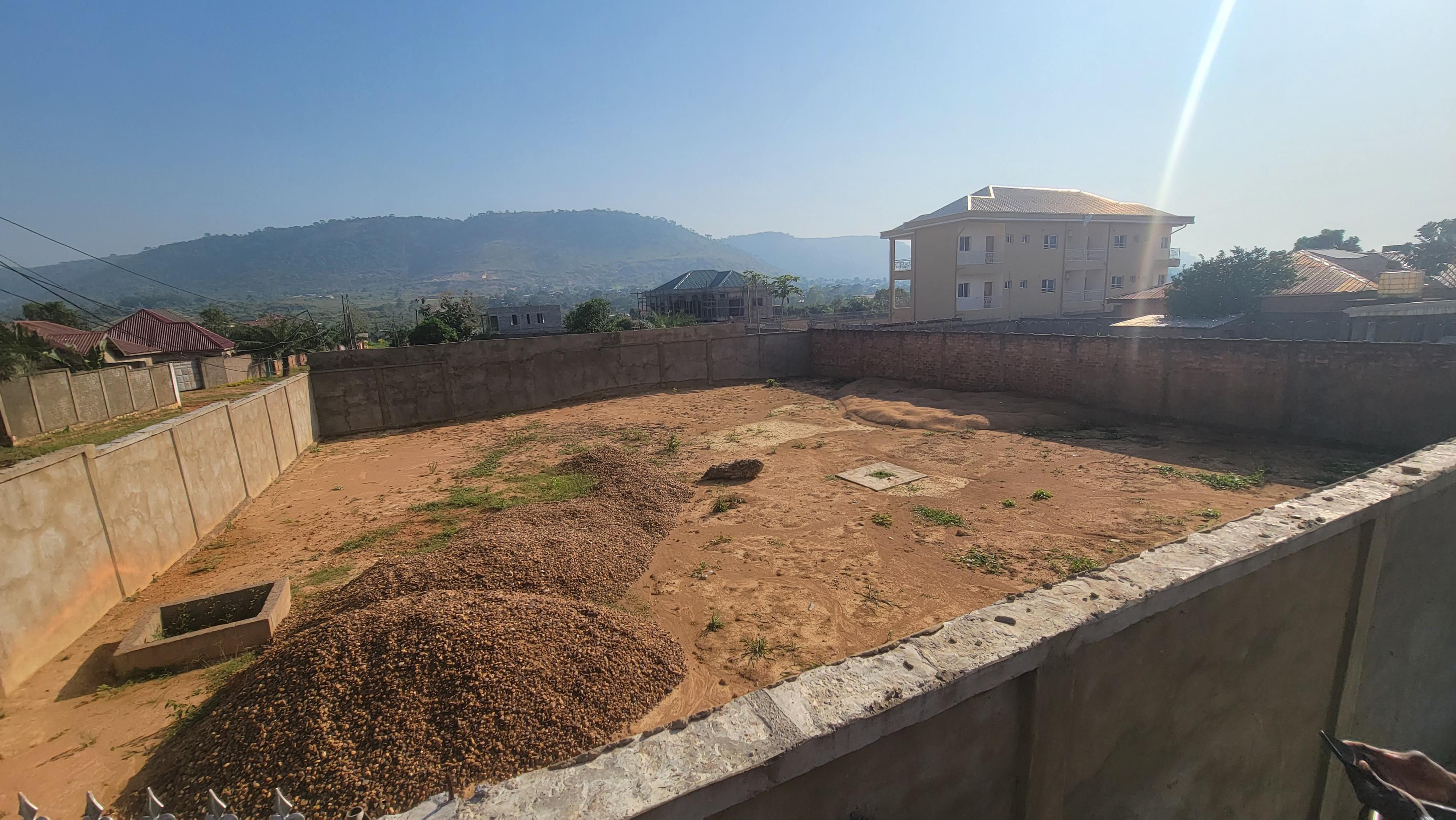 🏡 Terrain à Vendre – Belle Vue (Bangui) 🌟