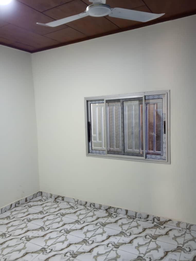 🏡 Villa à Louer – Lakouanga, Bangui ✨