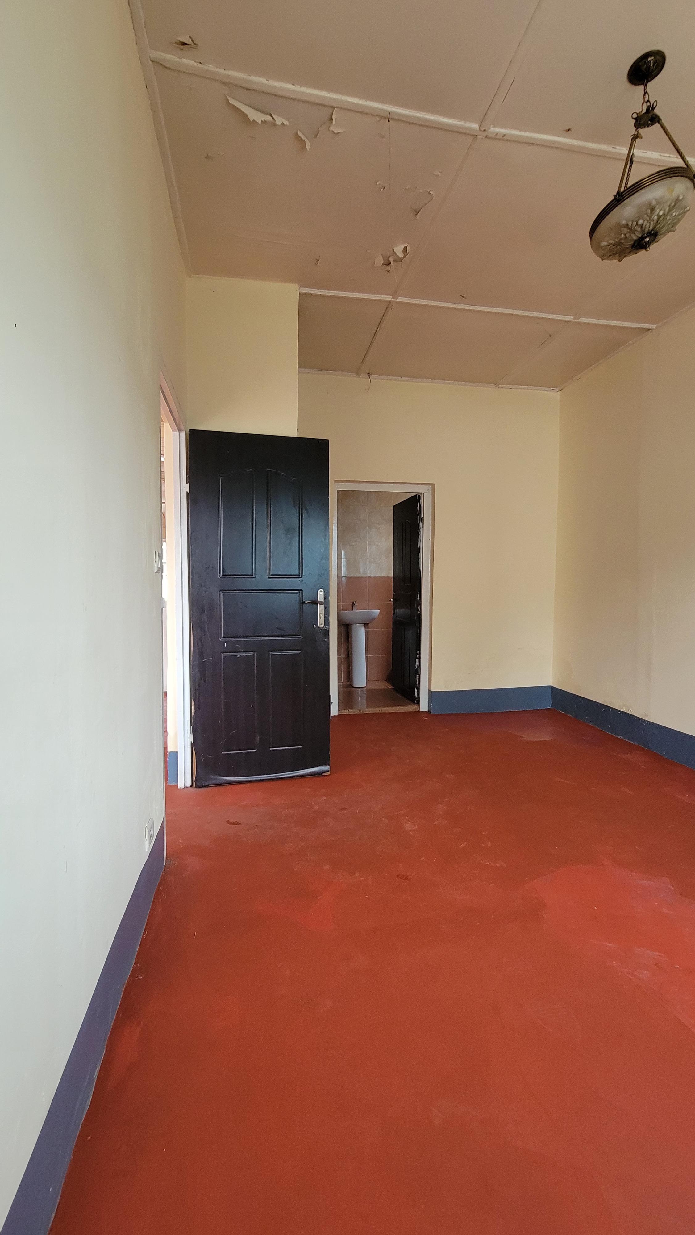 🏡 MAISON À LOUER – SICA 2, BANGUI ✨