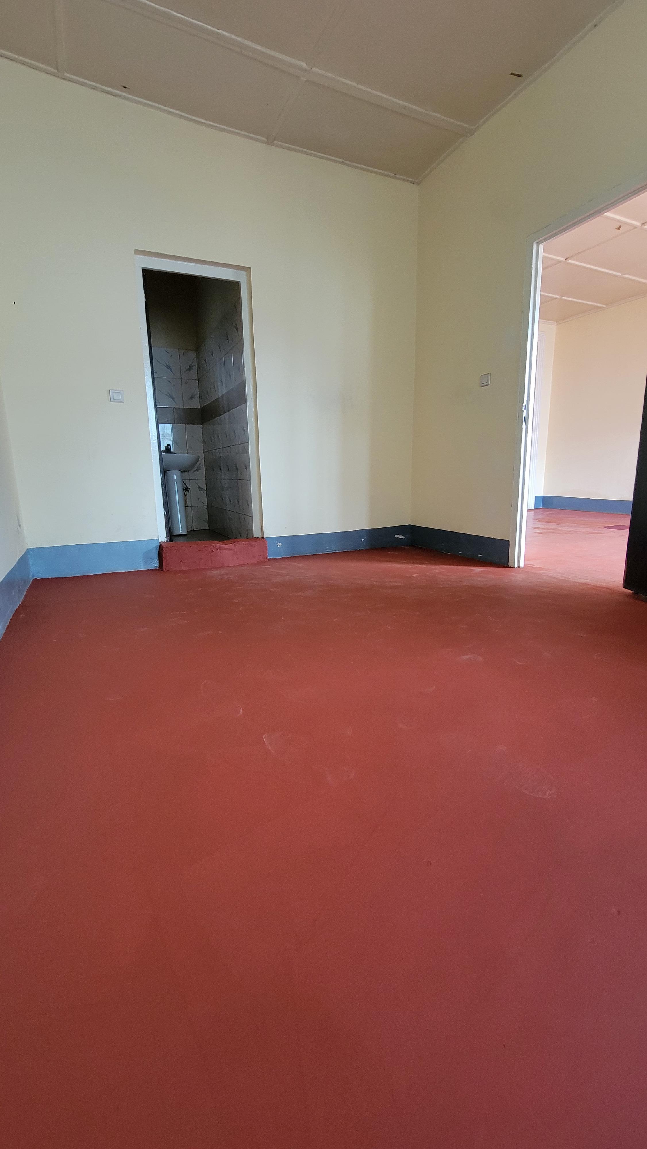 🏡 MAISON À LOUER – SICA 2, BANGUI ✨